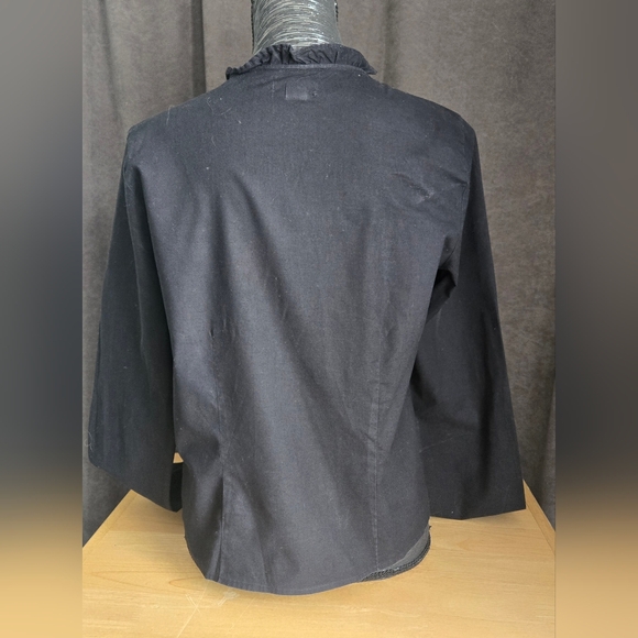 Elegant Black Ruffled Women's Top - Picture 3 of 9